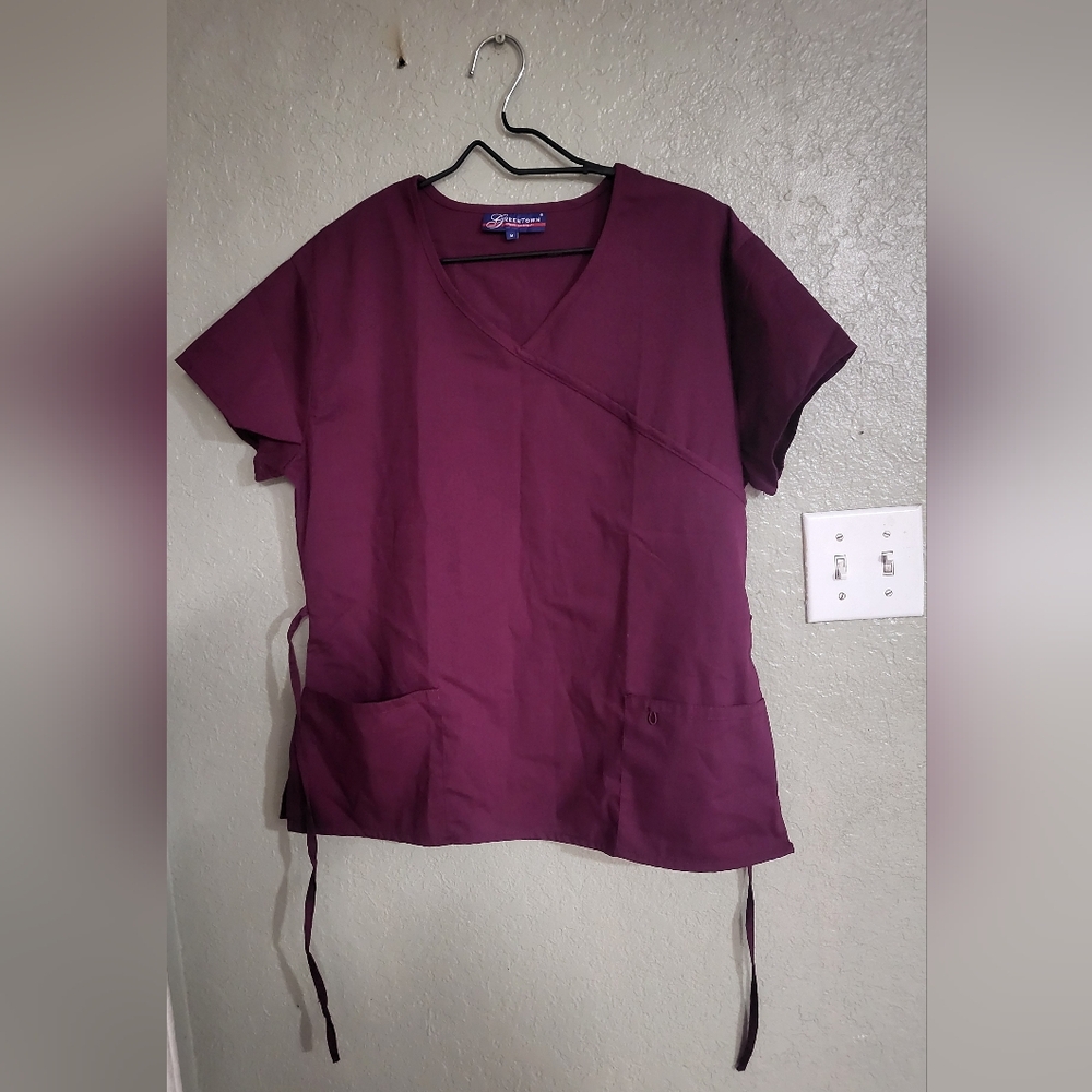 Greentown Scrub Set